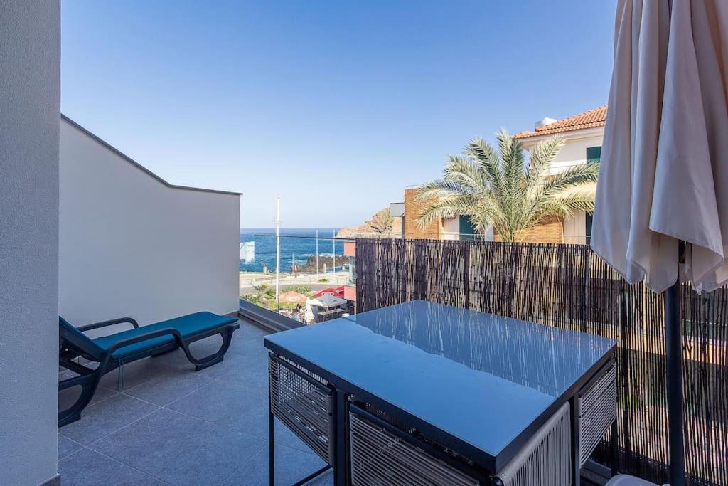 Luxury And Modern Apartment In Porto Moniz Center ภายนอก รูปภาพ