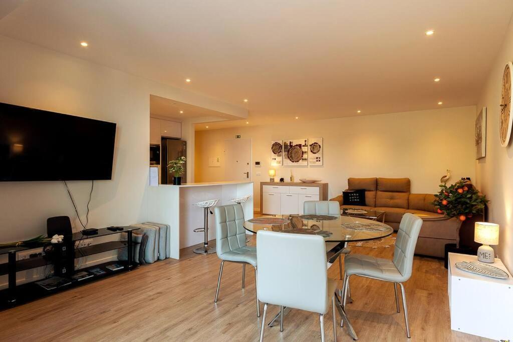 Luxury And Modern Apartment In Porto Moniz Center ภายนอก รูปภาพ