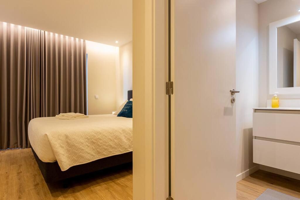 Luxury And Modern Apartment In Porto Moniz Center ภายนอก รูปภาพ