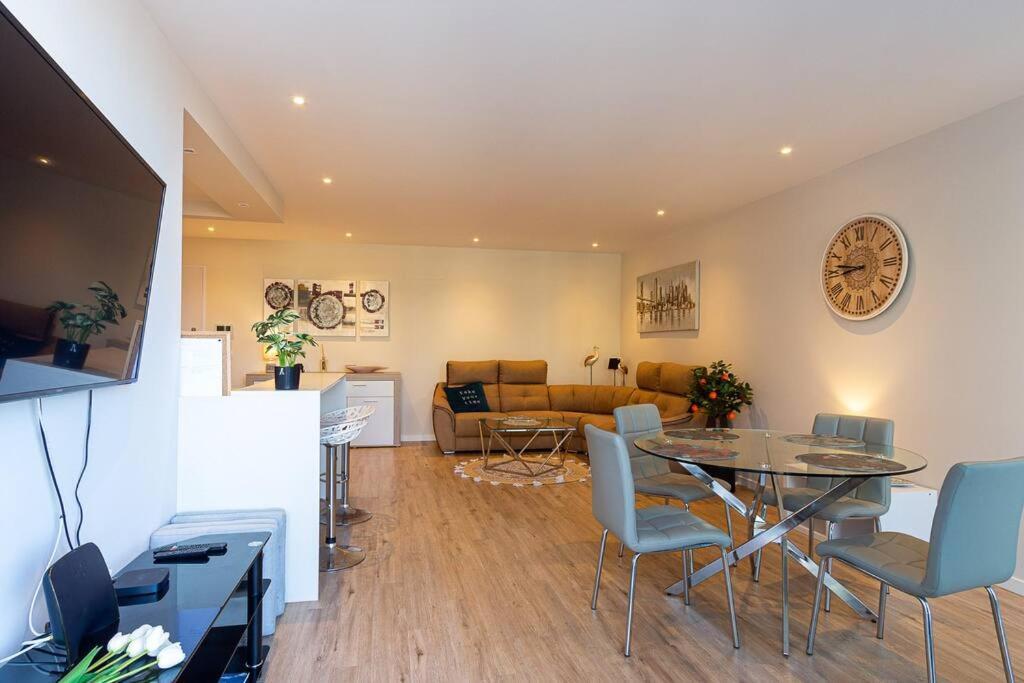 Luxury And Modern Apartment In Porto Moniz Center ภายนอก รูปภาพ