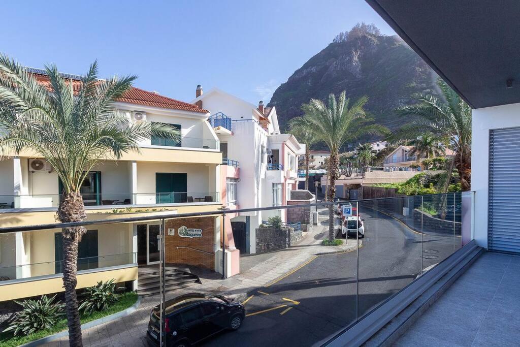 Luxury And Modern Apartment In Porto Moniz Center ภายนอก รูปภาพ